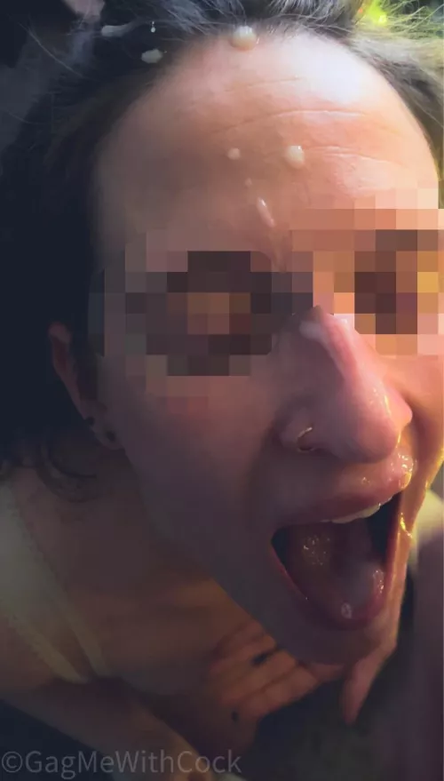 Warm facial by the tree 🌲