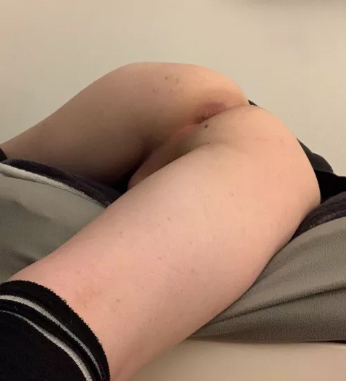 What would you do with my virgin hole? 🍑💖