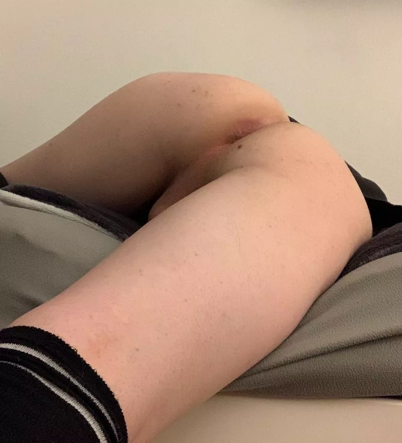 What would you do with my virgin hole? 🍑💖