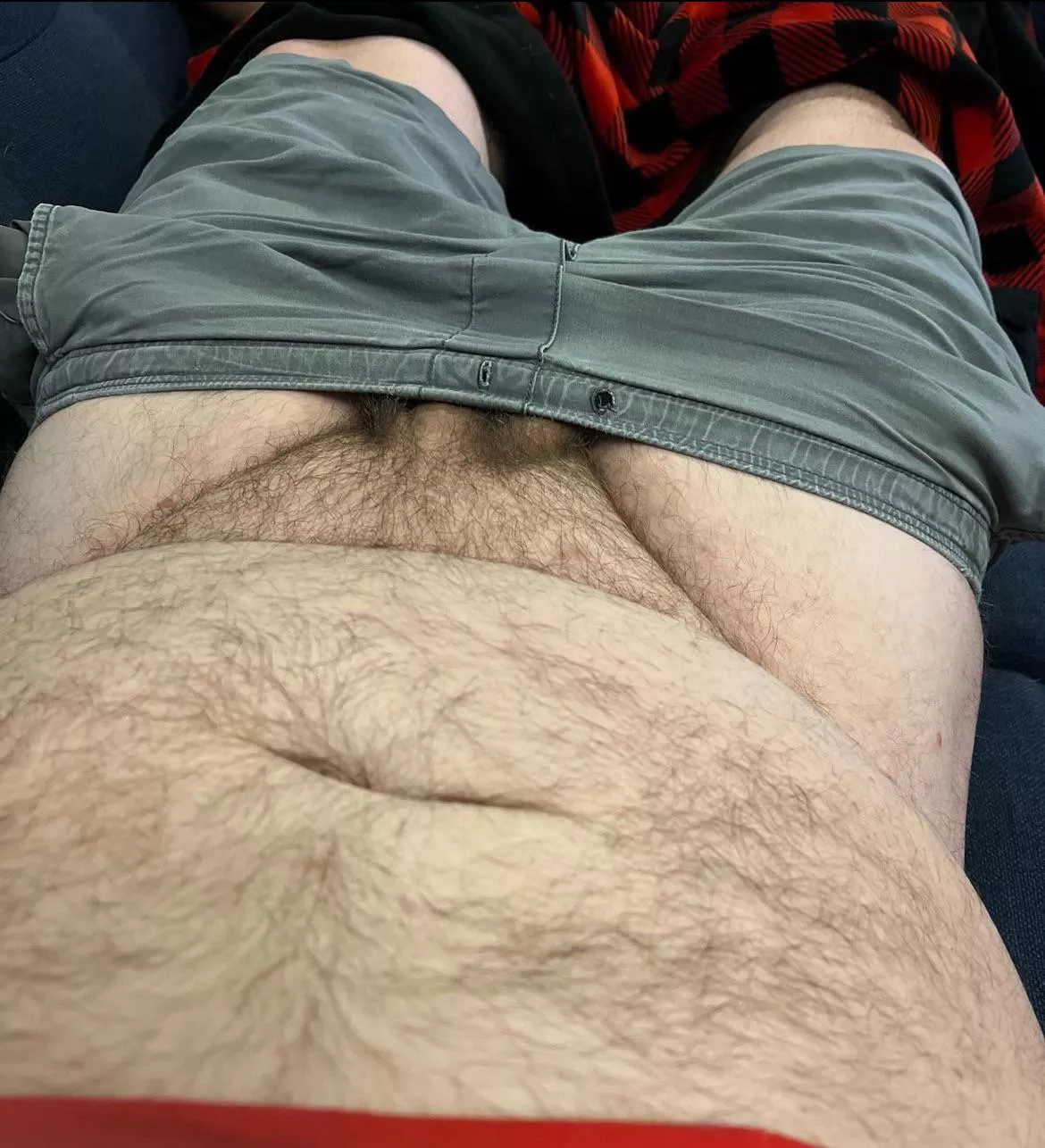 Which chubby guy wants to convince me to pull it out? DMs open