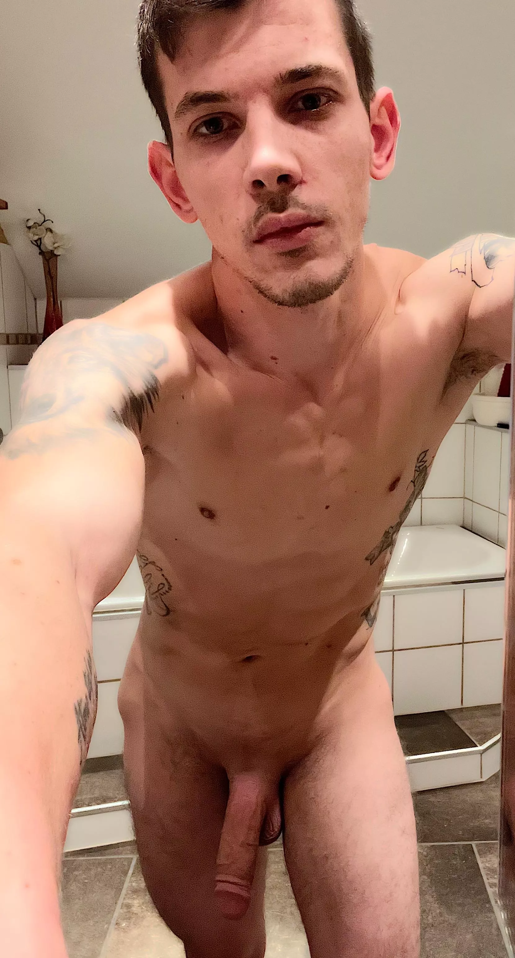 You walk into the bathroom and find me like this. Wyd?