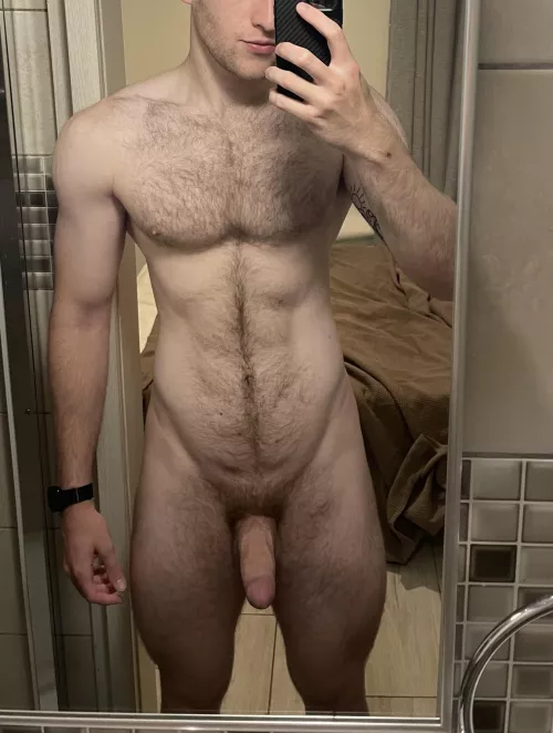 24 uk, smooth bottoms dm age for snap :)