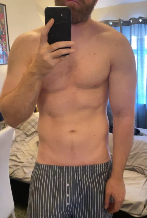 33 fit. Muscle bros hit me up. @jedennis