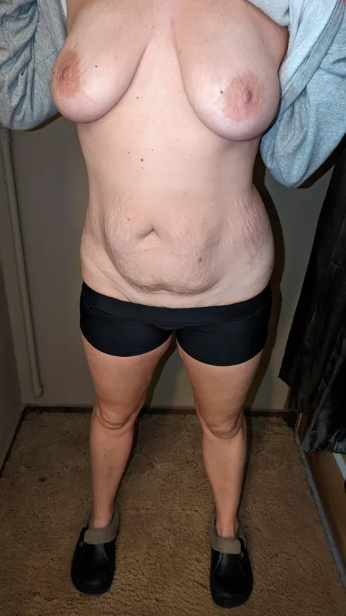 A real milf doesn't hide her tiger stripes and hail dents