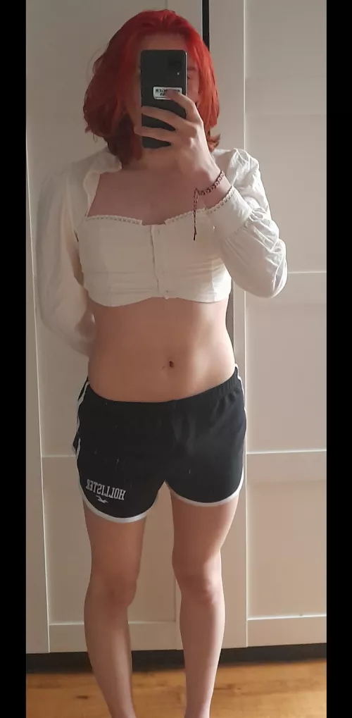 Are my clothes too small for me?