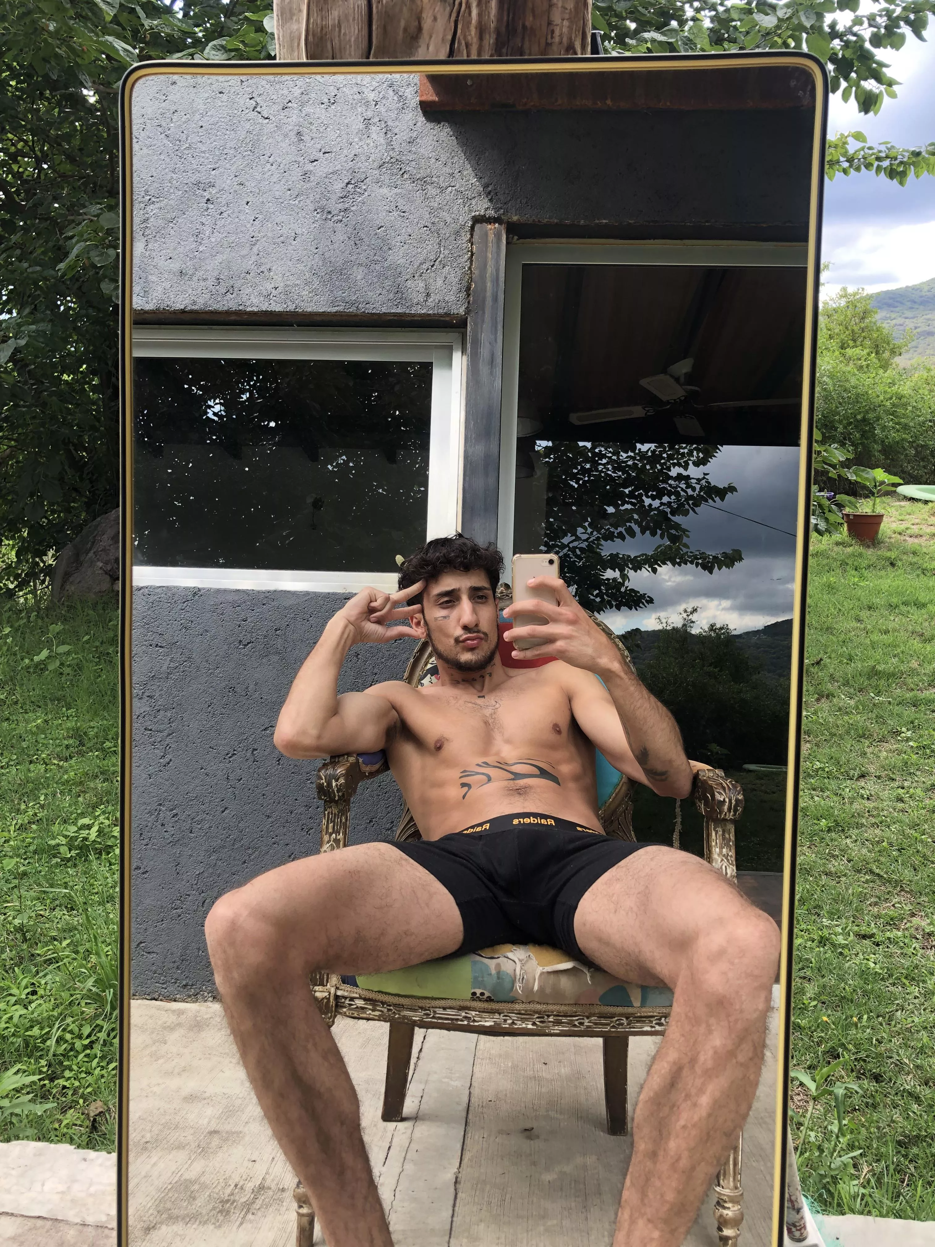 Be honest, from 1 to 10 how much do you give me?