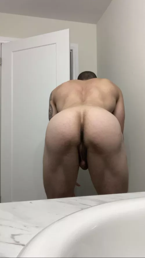 Cakes catching up to my shoulder width?!?