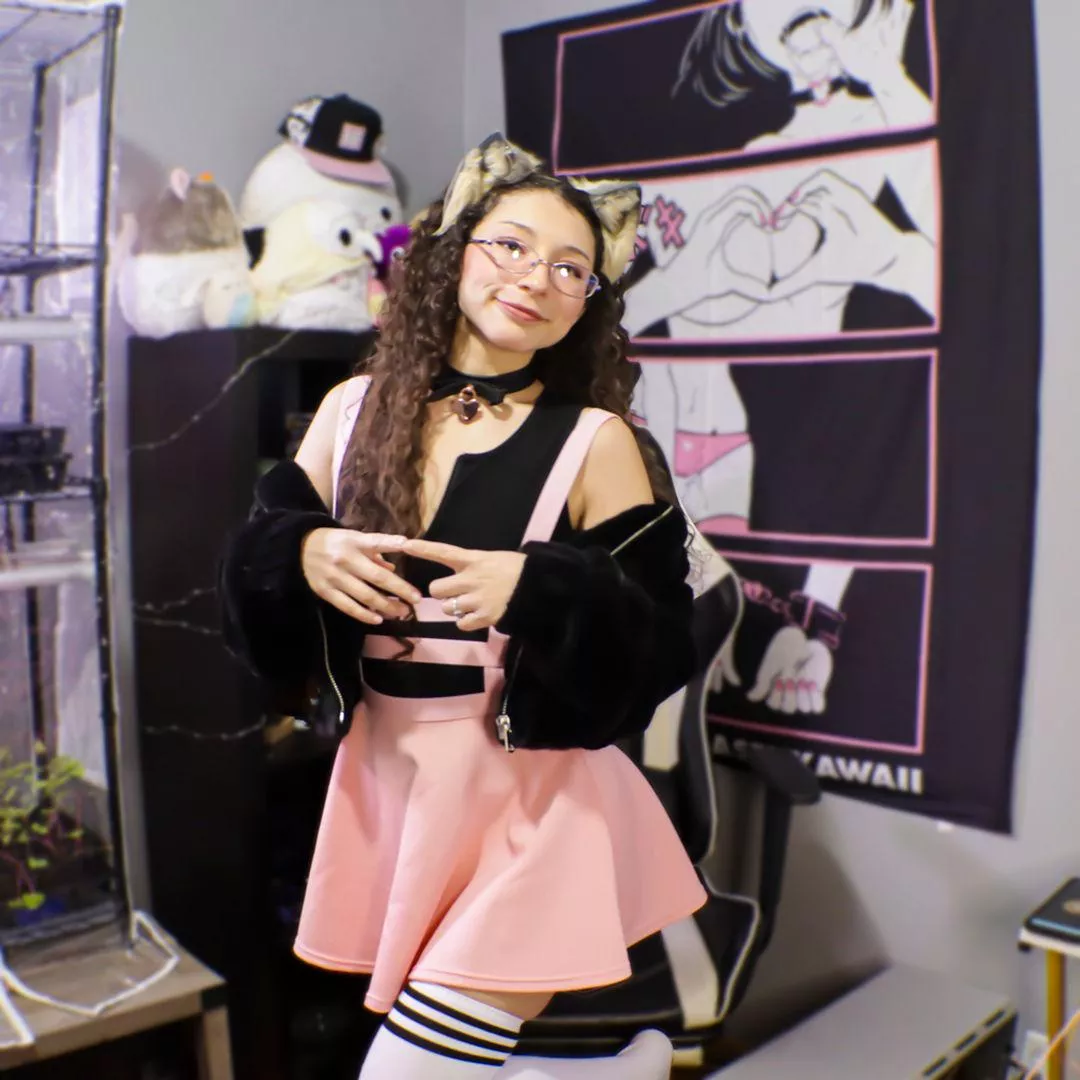 Come over but make sure you bring snacks!