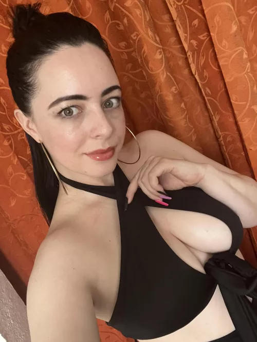 Definitely can't wear a bra with this!