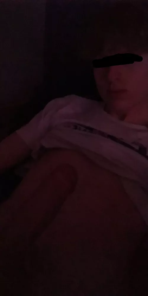 Ever played with a boy like me?😌