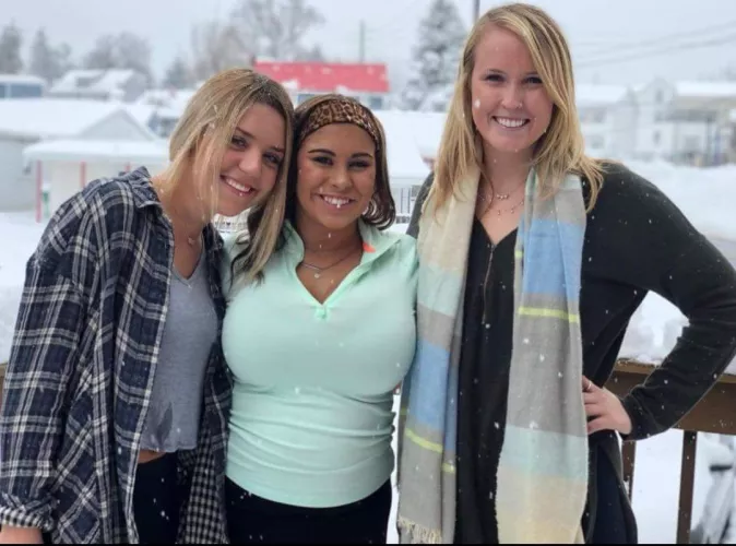 I know who I want to bundle up with in the cold