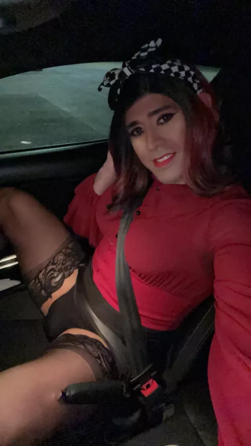 I’m really good with my stick shift😘😘