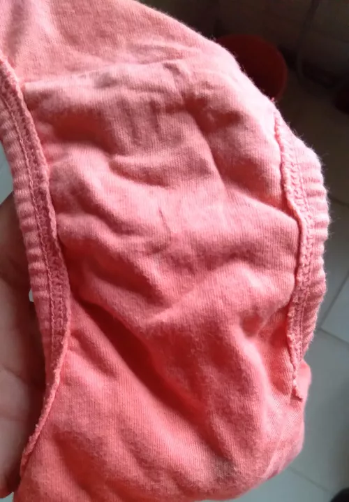 It's not so creamy but smell so hot