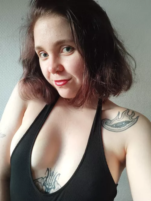 let's get to know each other ^^ taeva (@taeva_xo) [fansly]