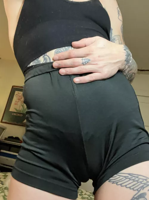 my favorite sub loves my tight black shorts