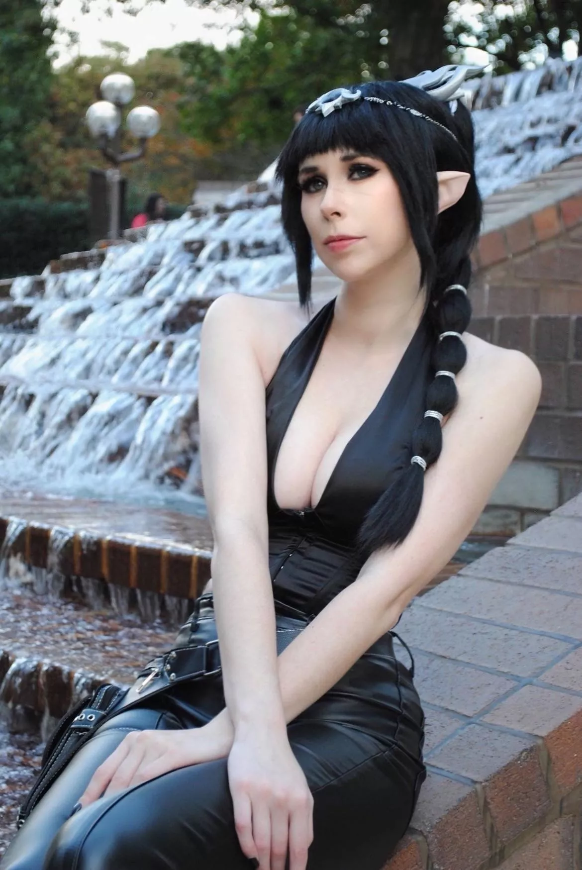 My Shadowheart cosplay from Baldur’s Gate 3 (kero.kero.cos)