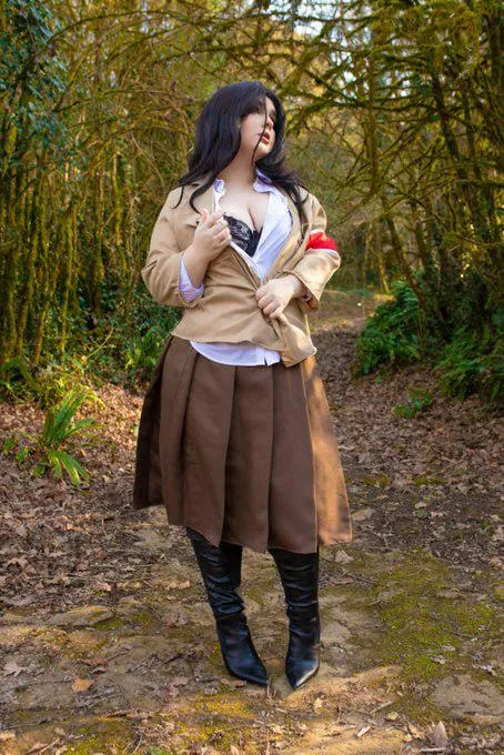 Pieck Finger (Attack on Titan) by Bunnie_wifey