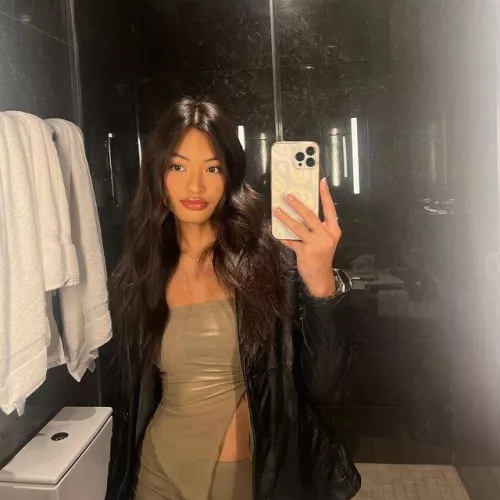 Restroom Selfie
