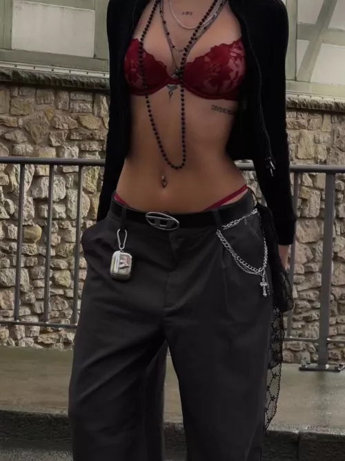 Sexy Poise - Adriana Hall