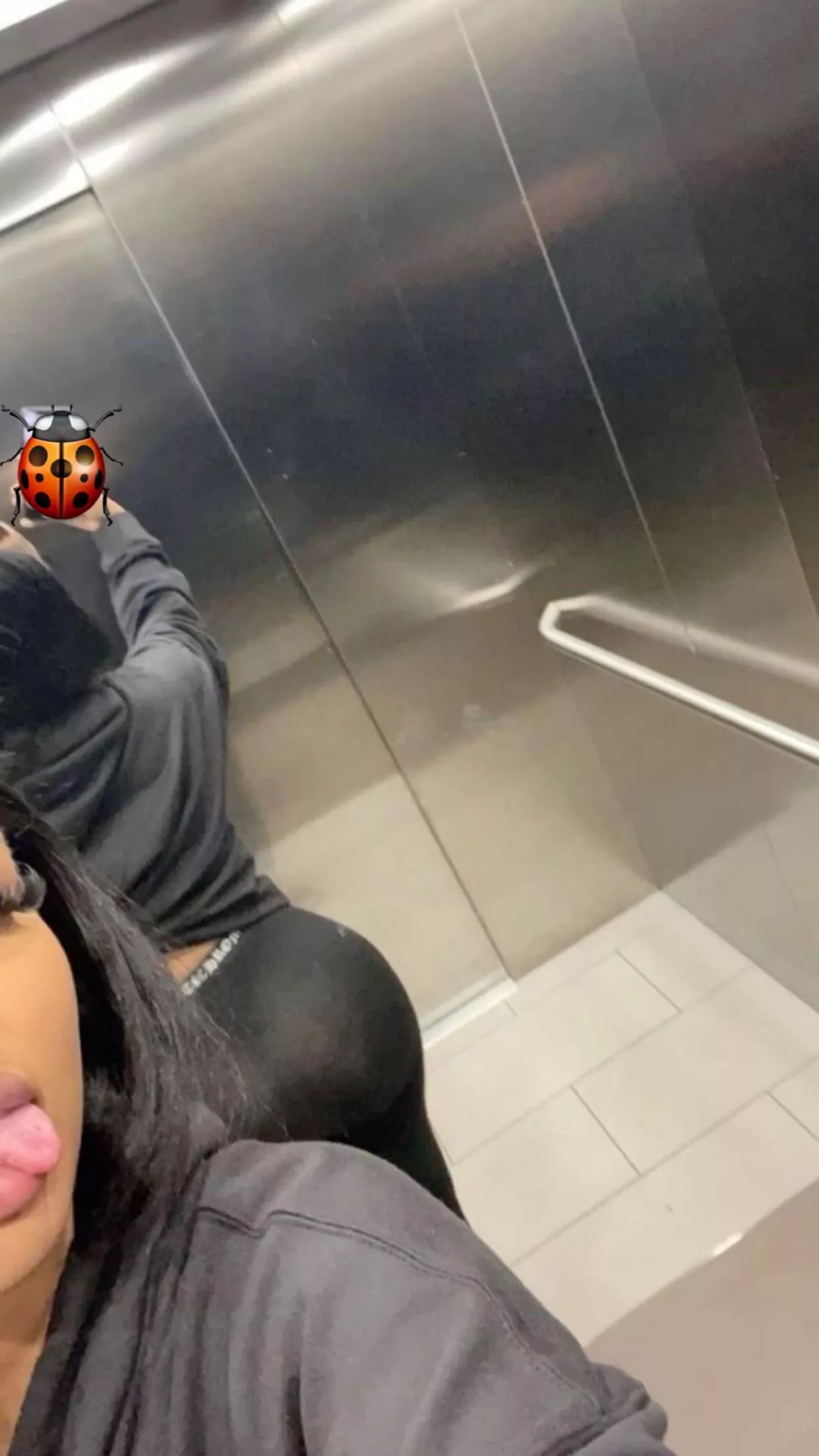 ta hand om mig?😩😘😈