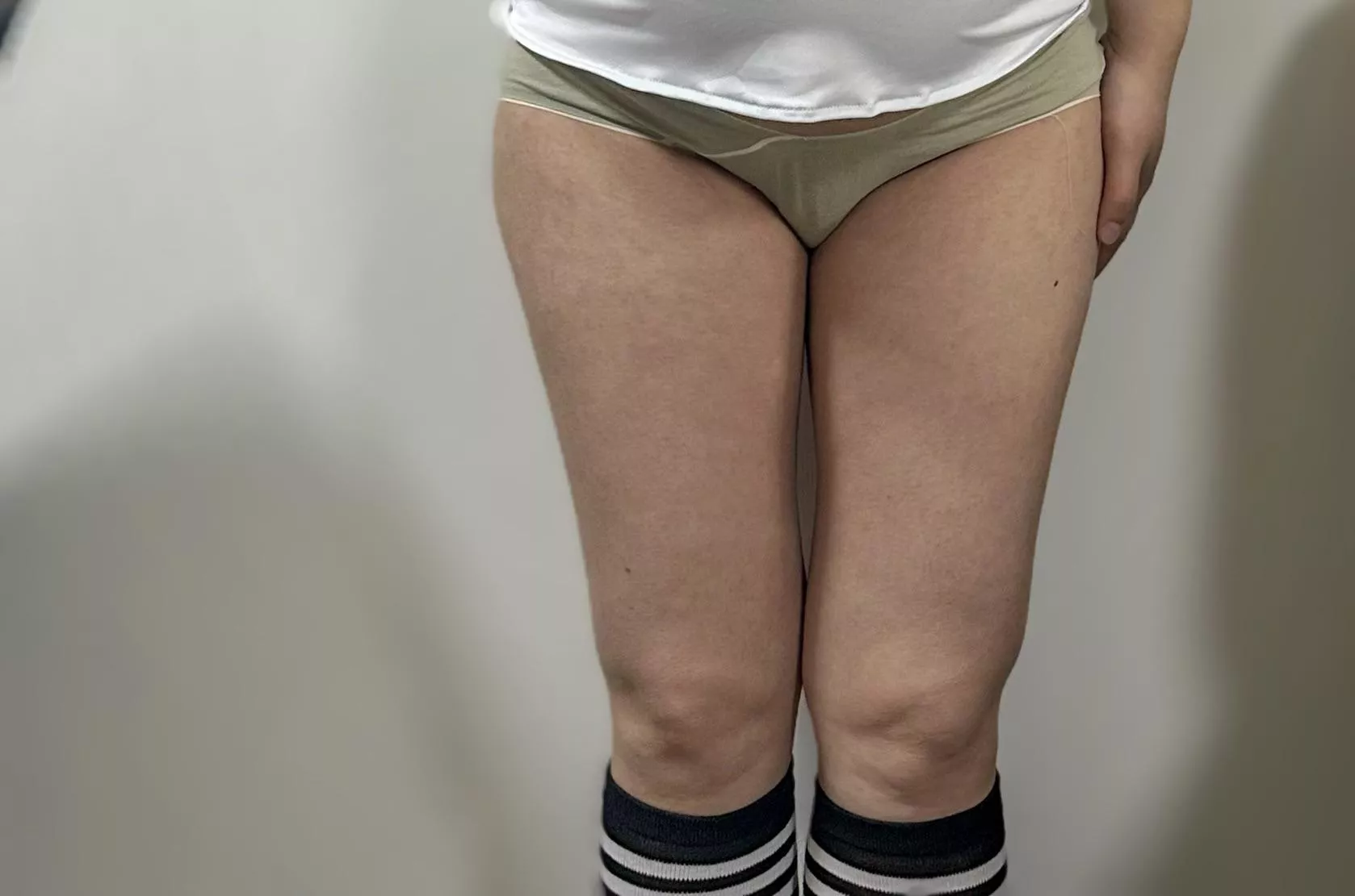 Uniform socks on [F]