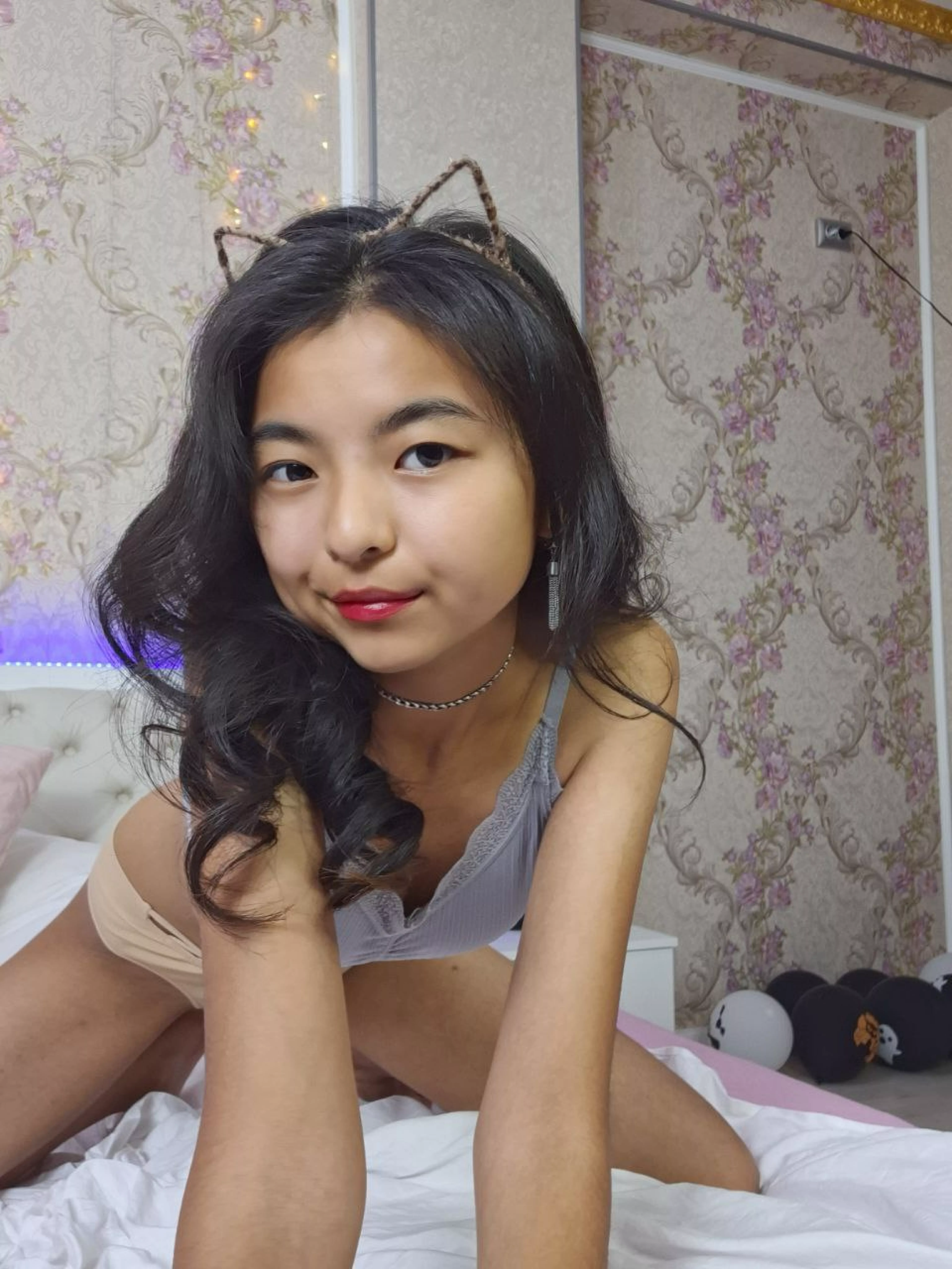 Your kitty wants to play