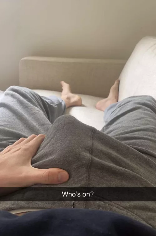 25 masculine, hairy Australian basketball player. Woke up with morning wood. Hmu to jerk before I head to gym. Sc: jake_bro000