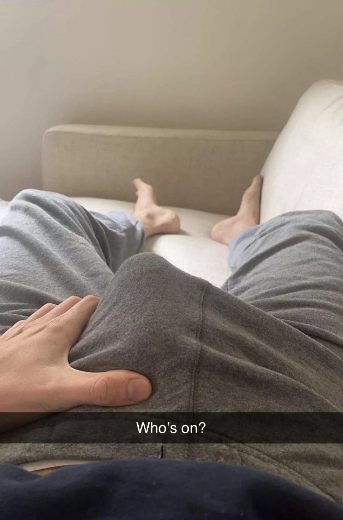 25 masculine, hairy Australian basketball player. Woke up with morning wood. Hmu to jerk before I head to gym. Sc: jake_bro000