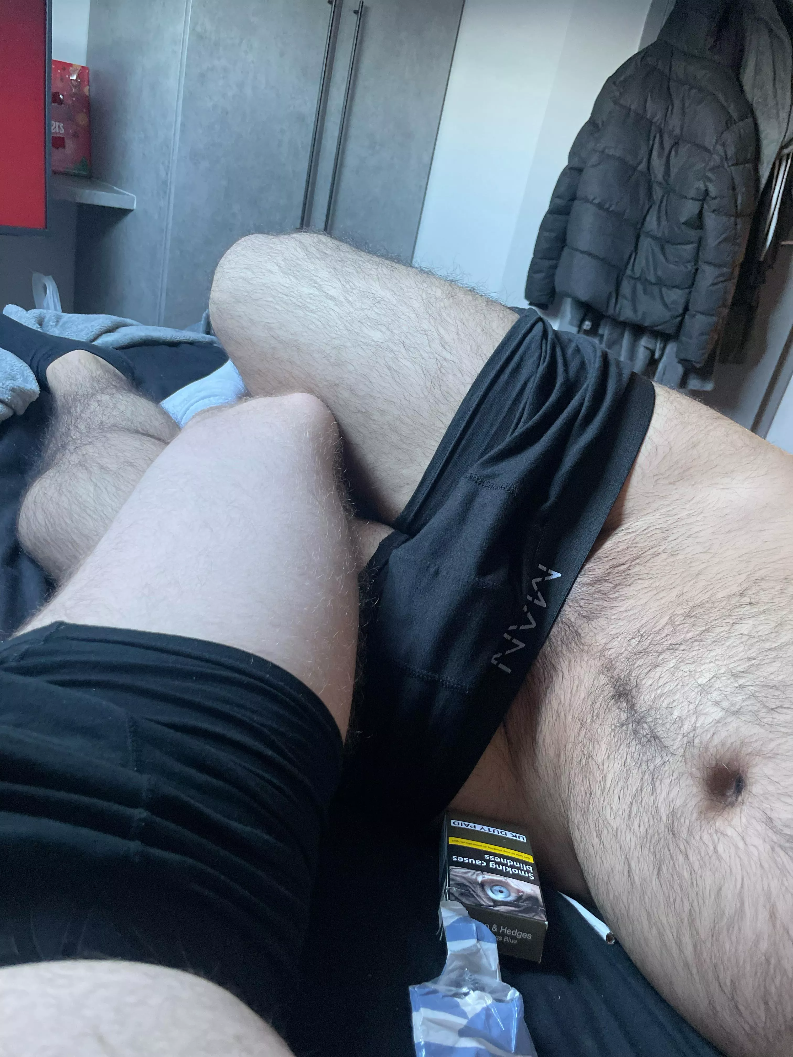 26 males wanting black dick now. Liam_james97