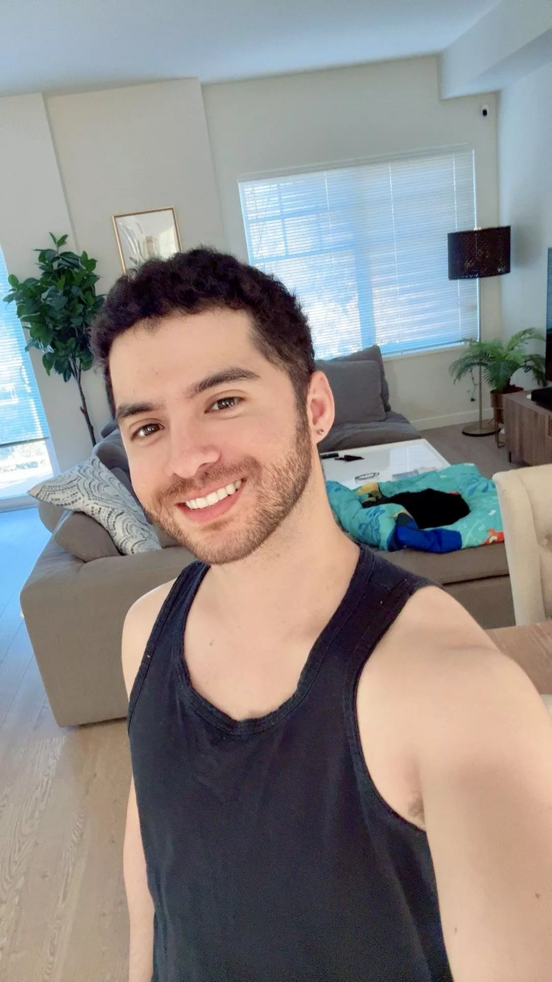 Big smile 😁 to everyone! TGIF 🥳