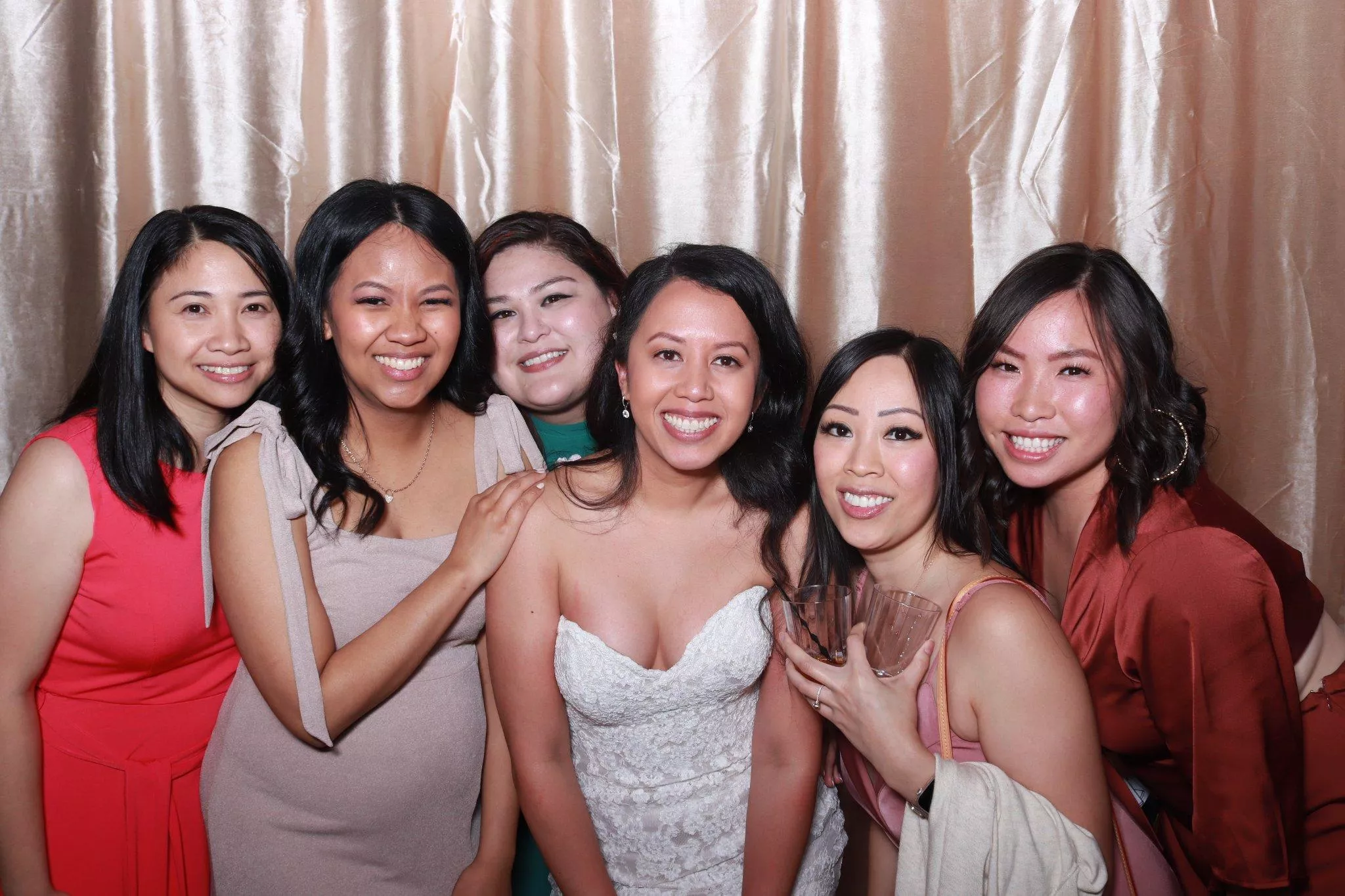 Filipina wedding girls