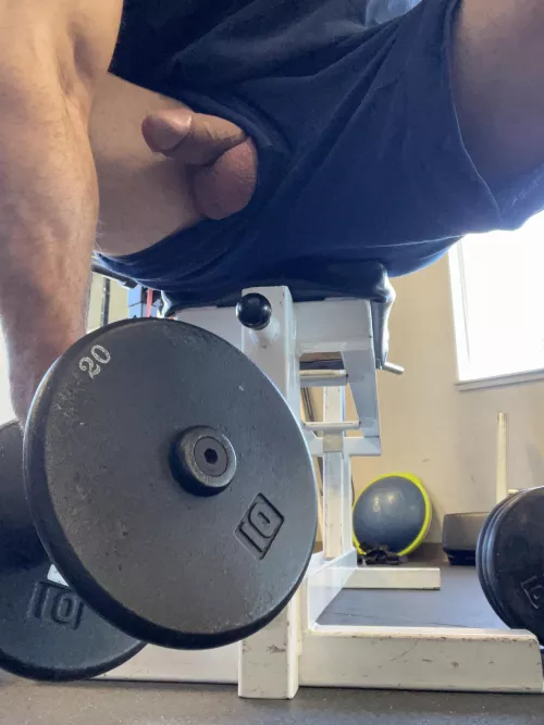 Fire Daddy getting it in at the gym (36)