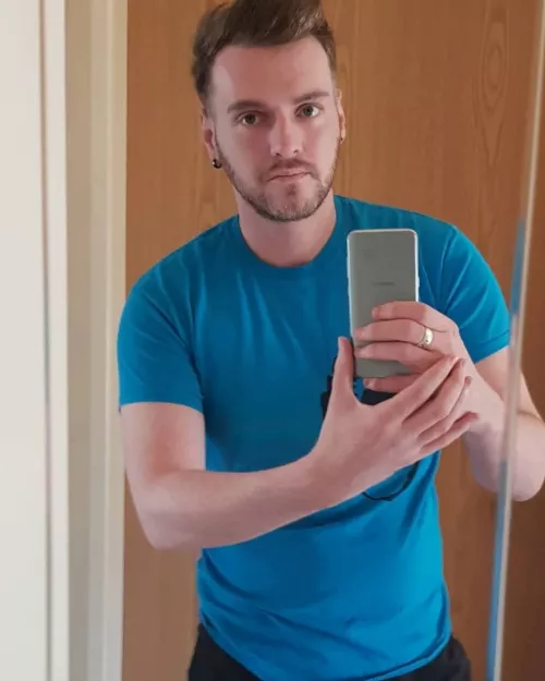 First Post, saying hello