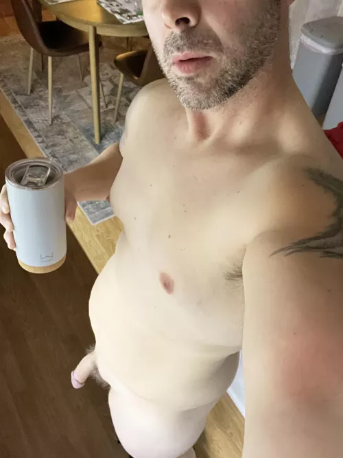 Good Morning ☕️it’s one of those large cup mornings. Happy Saturday 😉