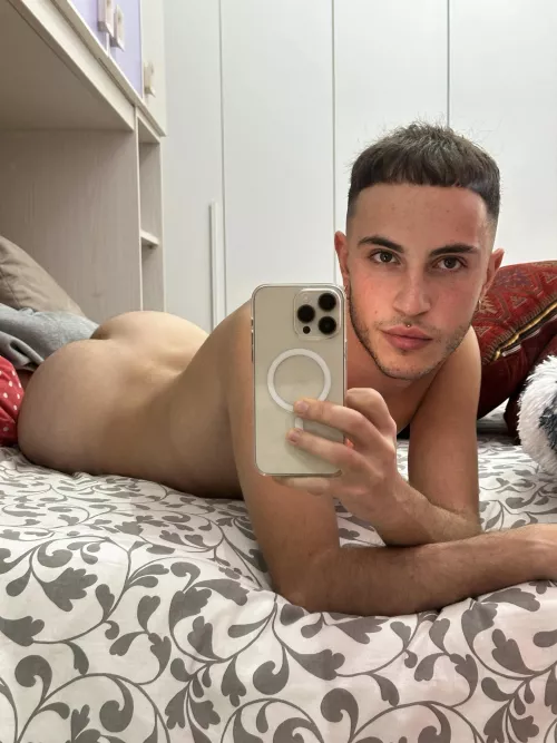 I feel a bit insecure posting this but i hope you enjoy the view