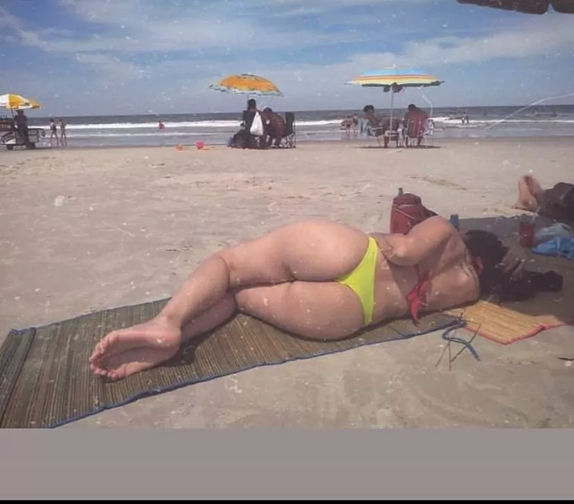 Last summer beach outfit