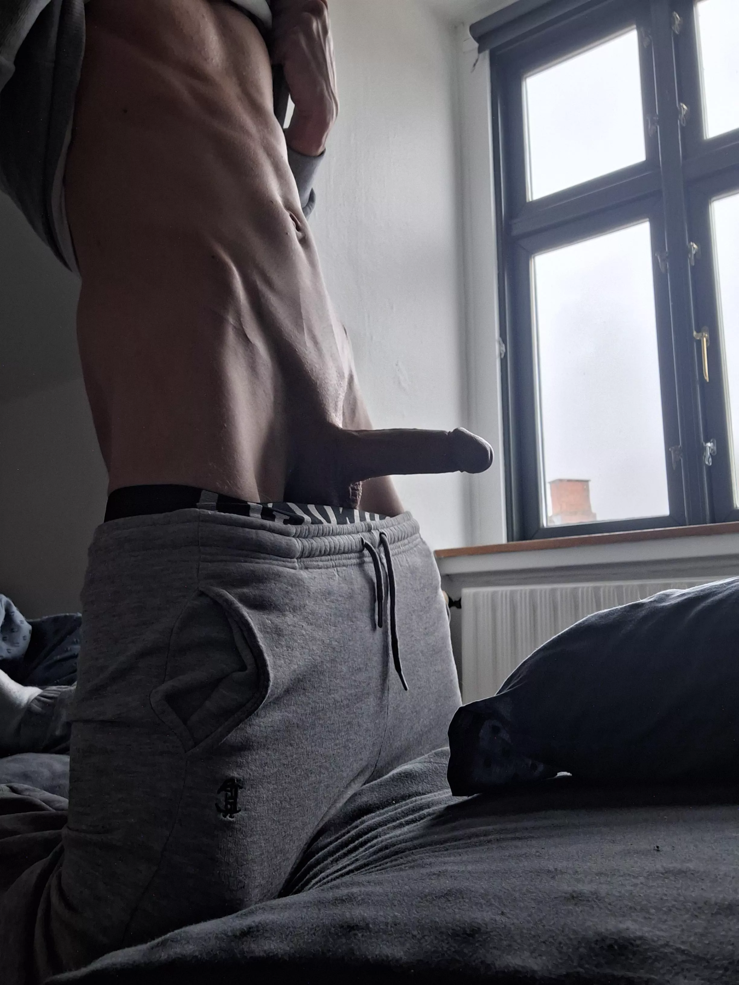 My neighbor keeps looking while i take photos 🙈