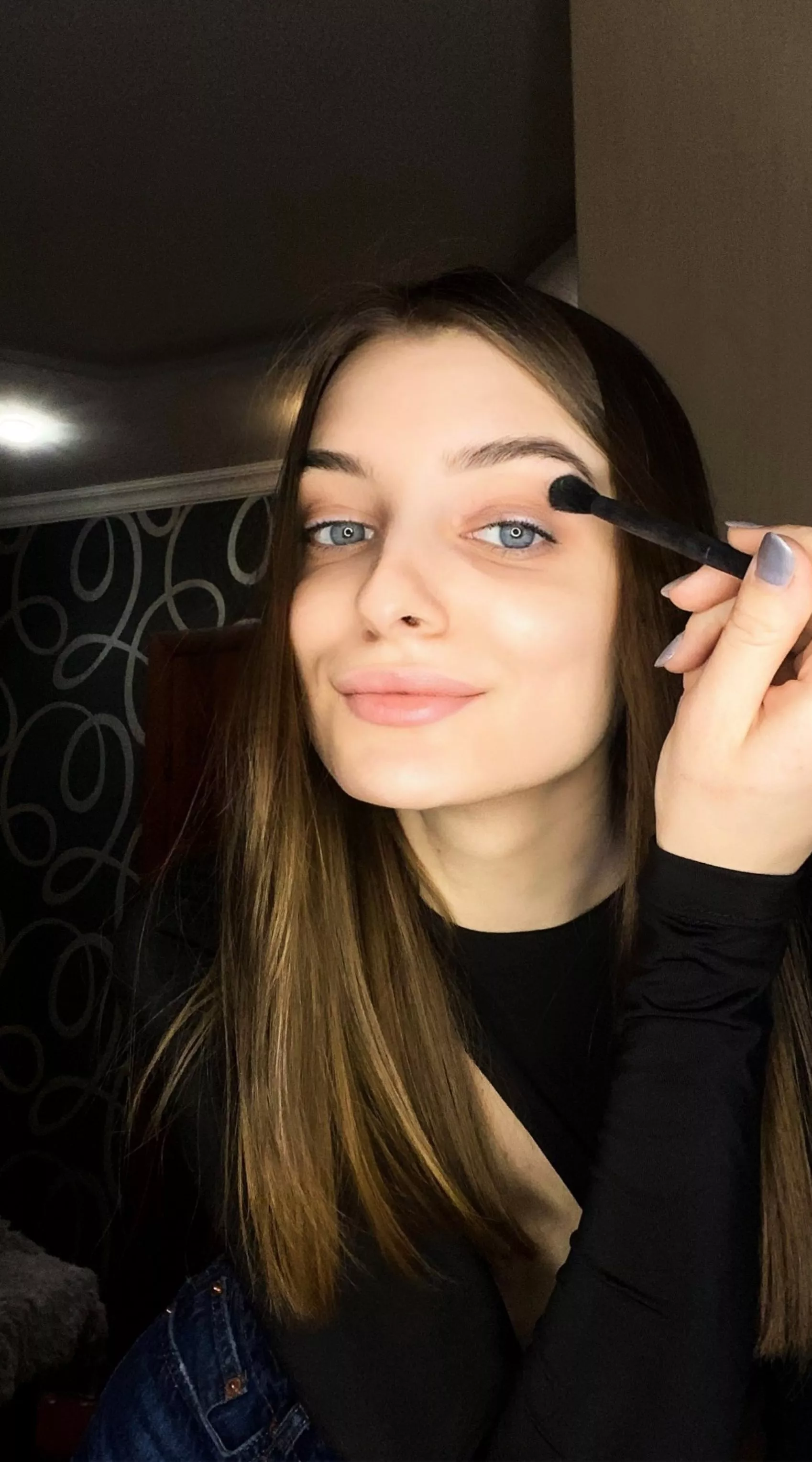 These wide hips are ready for some punding action, you down for some