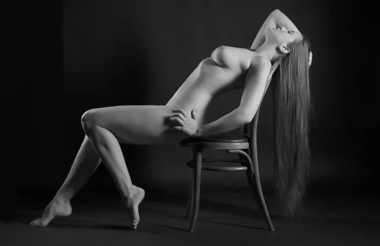 Uninhibited: Simple Black and White Nude