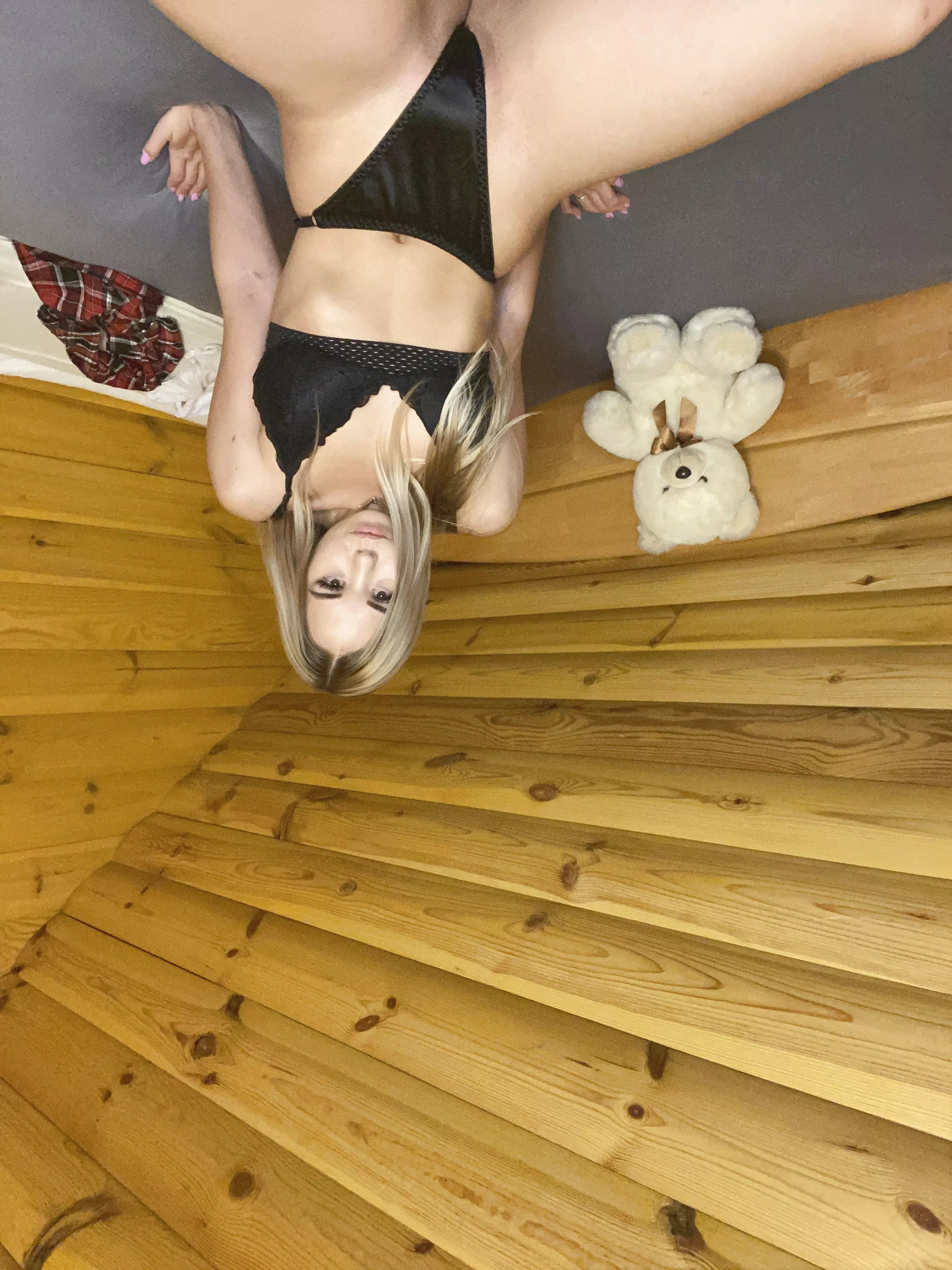 wife Tell me where do you want to kiss me babe