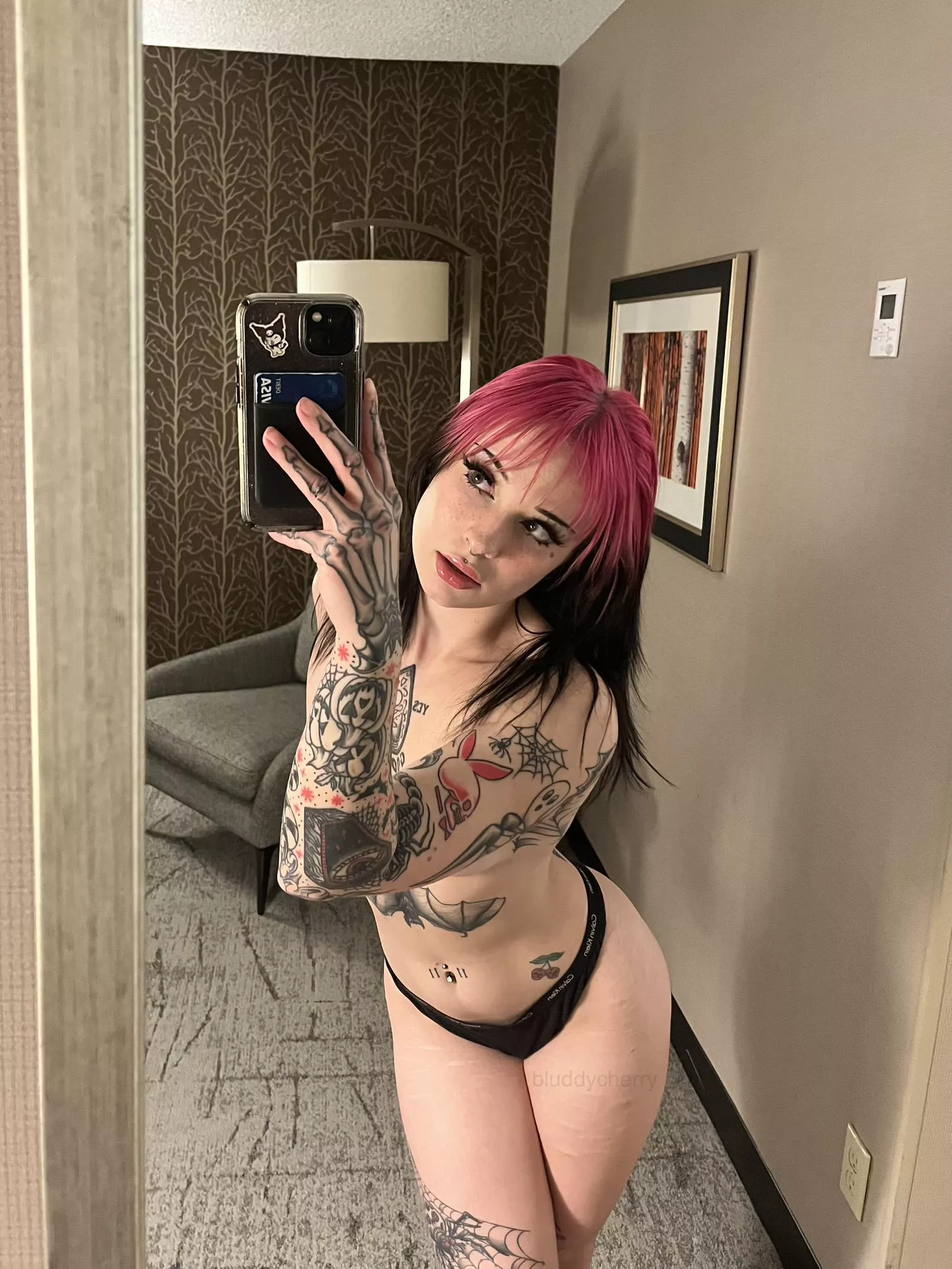 Would you like to eat me out or fuck me?