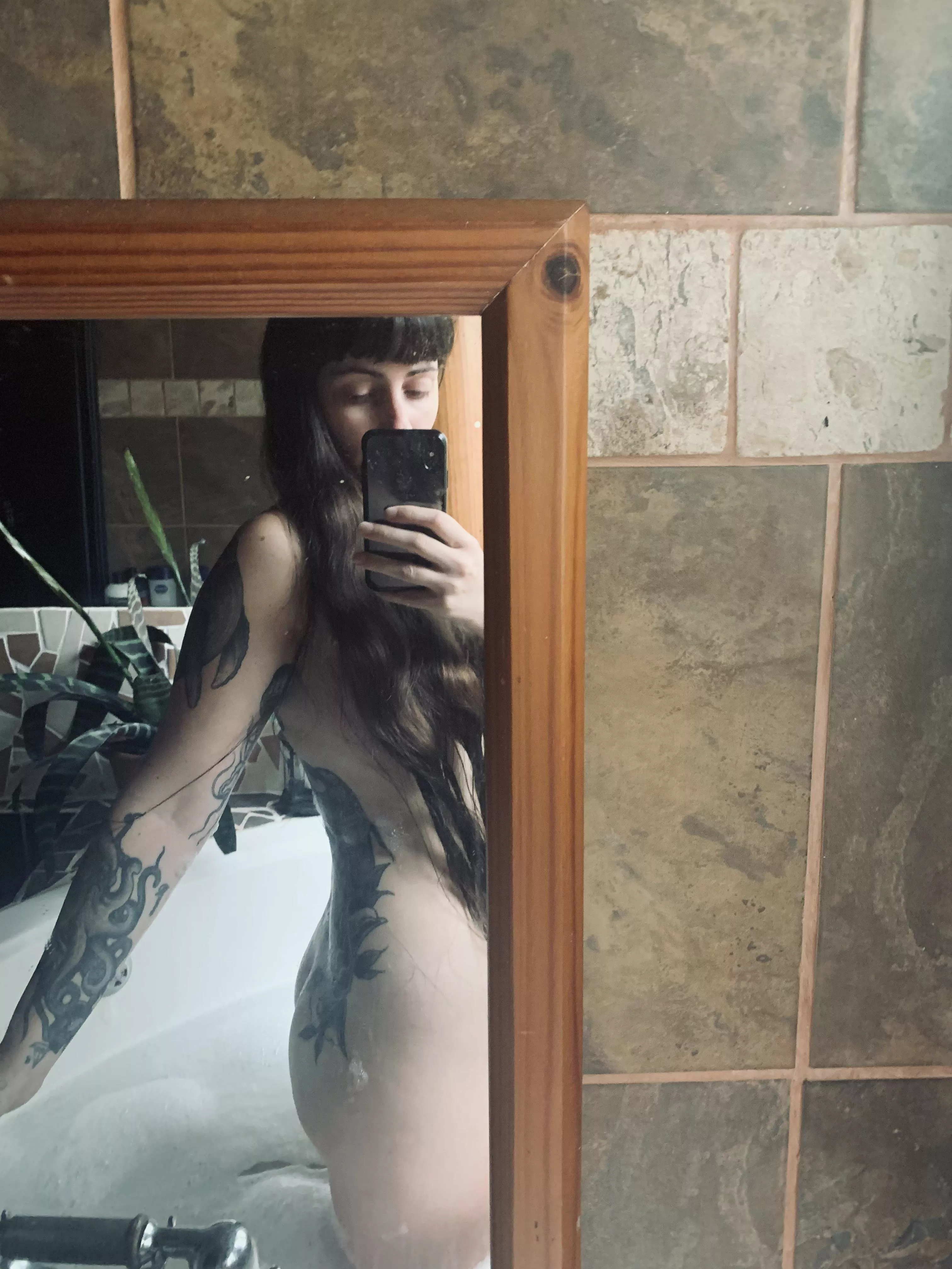 You need a bath with an alt girl