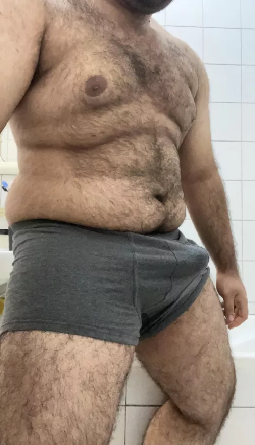 (20) just embracing my body hair before heading to bed