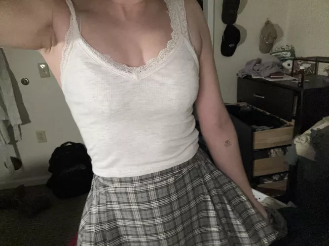 20F fuckkkkk my little cunt is drooling while I edge to misogyny hypno🤤💕 this doesn’t actually make me a stupid cumdump does it daddy?