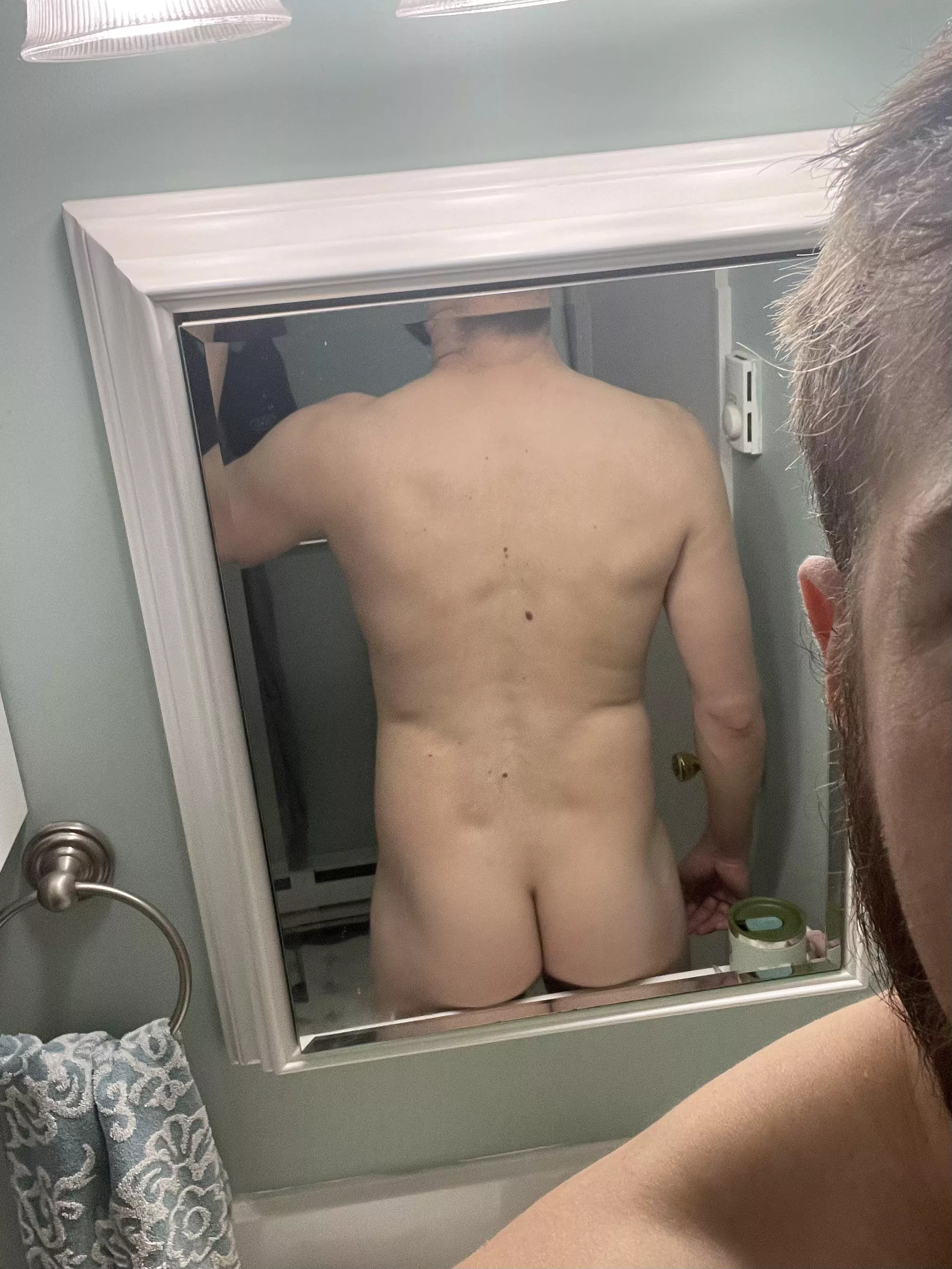 Don’t mind the bed head