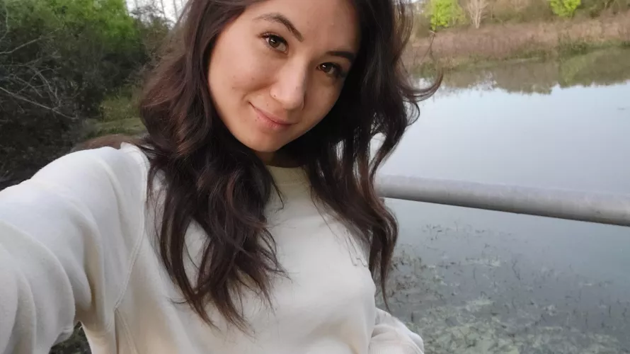 I call this one 'hey, at least I tried' selfie