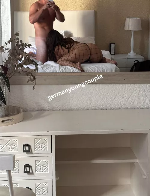 If you had to pick, would you rather be on the front or the back? 😈 (f19) and (m24) from Germany