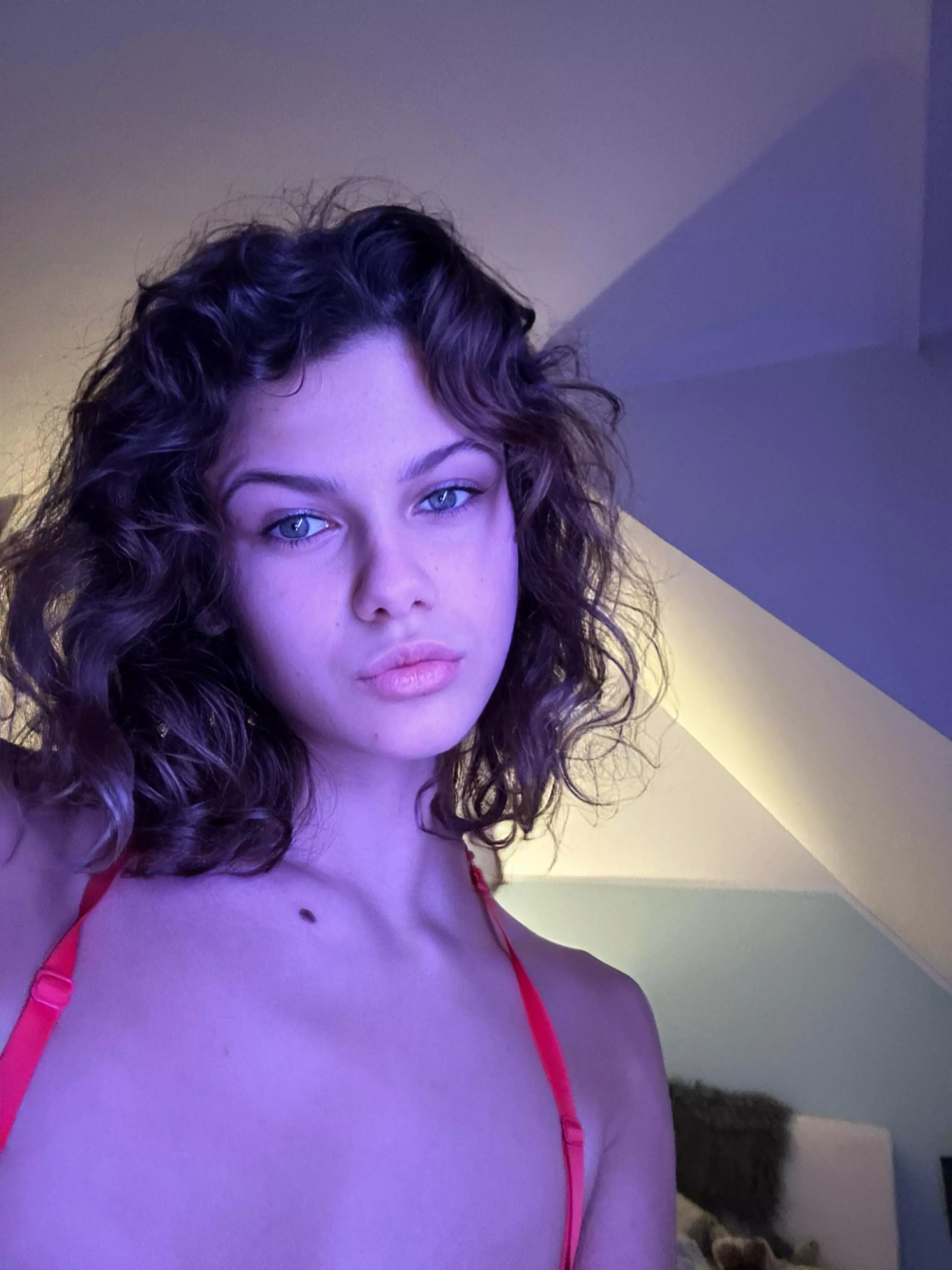 If you’re not shy, tell me your dick size and I’ll tell you if I’d fuck you or not