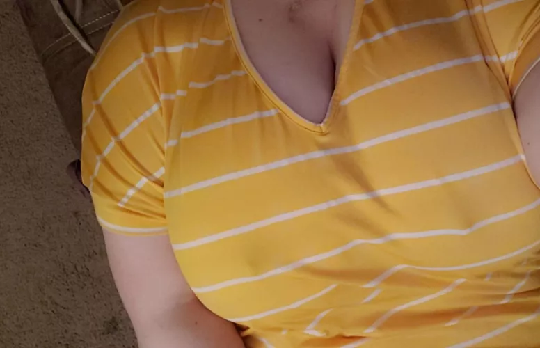 just appreciating these pretty girls 🥰