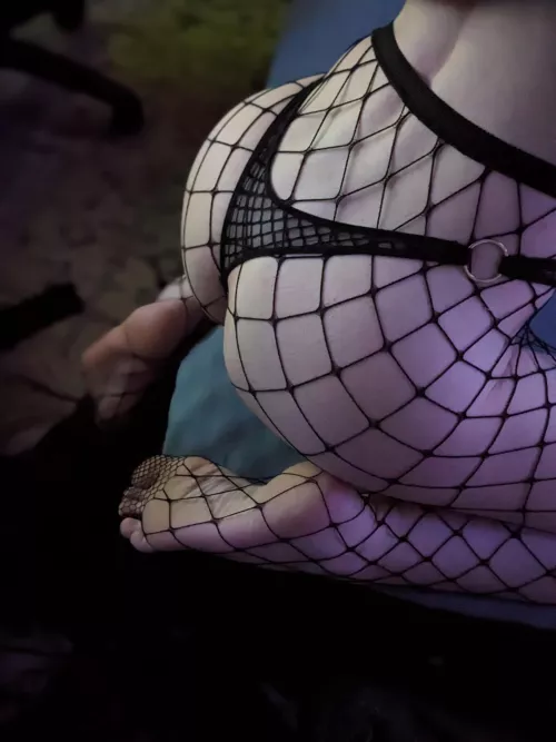 My waist was built for grabbing. Don't ya think? 😜🤭